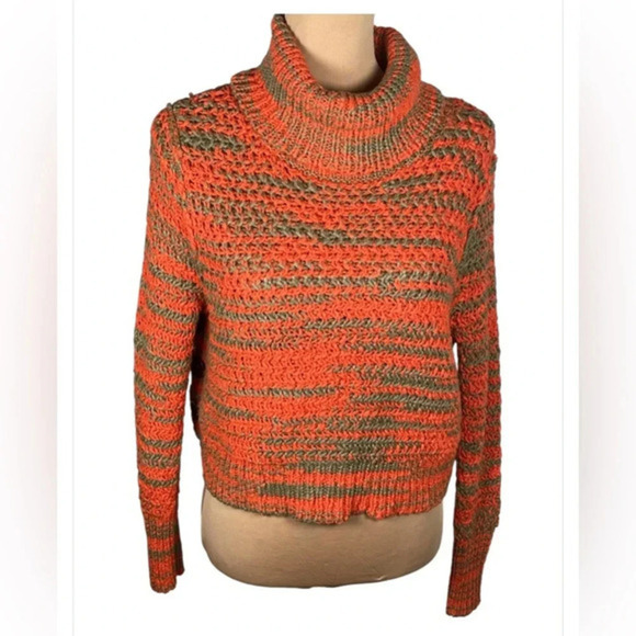 Free People Side‎ Button Cowl Neck Knit Pullover Sweater Size XS - Picture 1 of 8